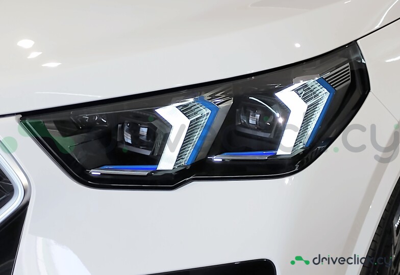 BMW X2 White