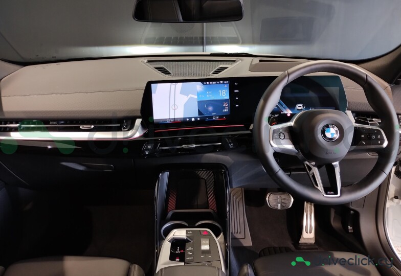 BMW X2 White