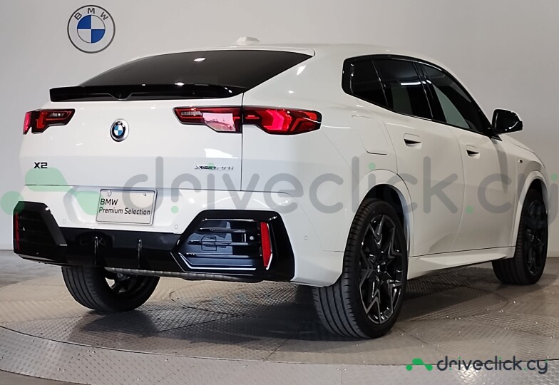 BMW X2 White