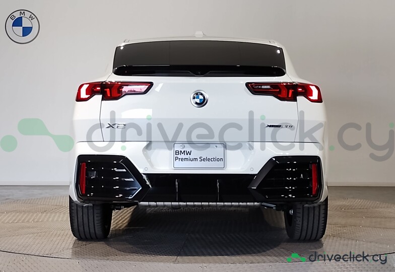 BMW X2 White