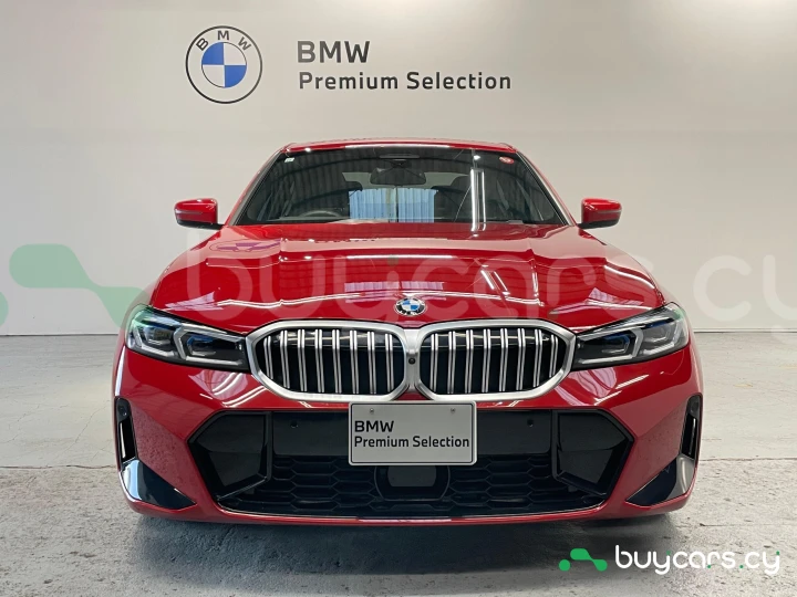 BMW 3 series Красный