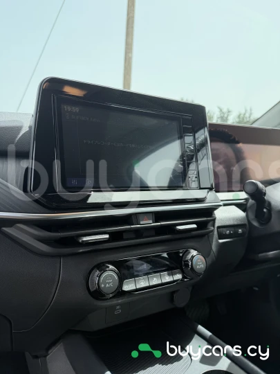 Nissan Note Бирюзовый