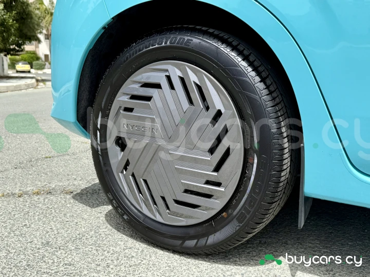 Nissan Note Бирюзовый