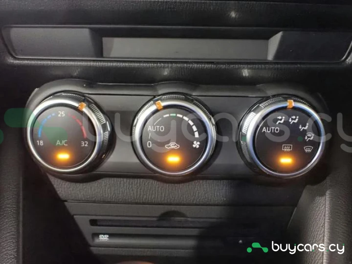 Mazda CX-3 Бежевый