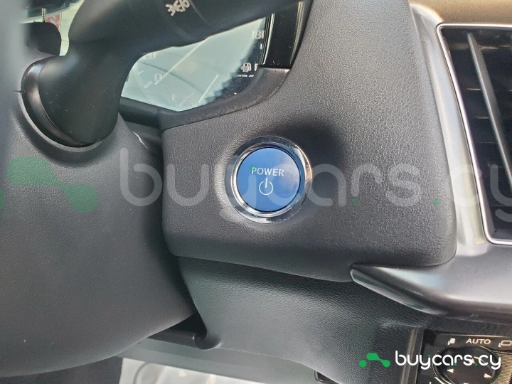 Toyota Crown Синий