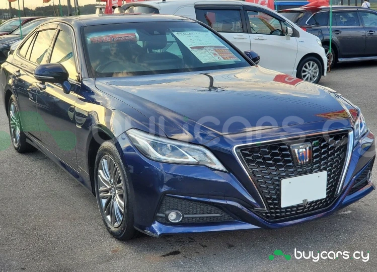 Toyota Crown Синий
