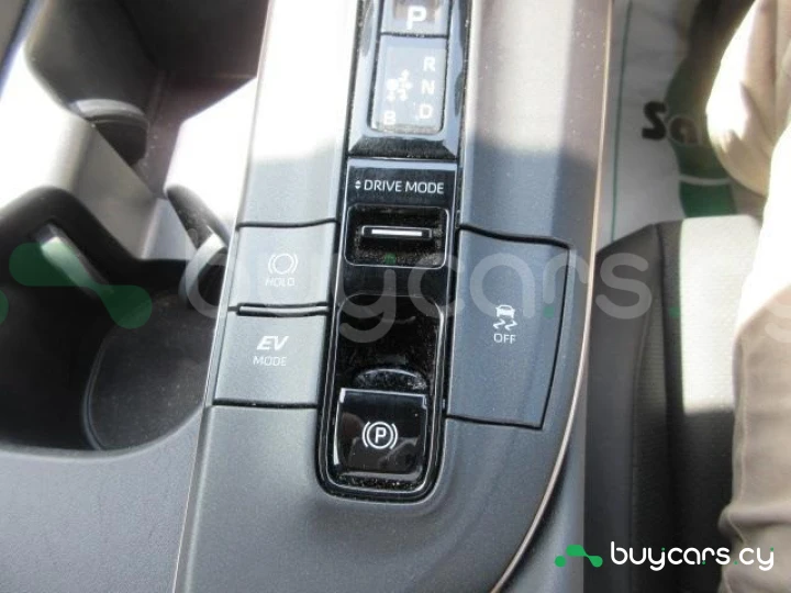 Toyota Crown Коричневый