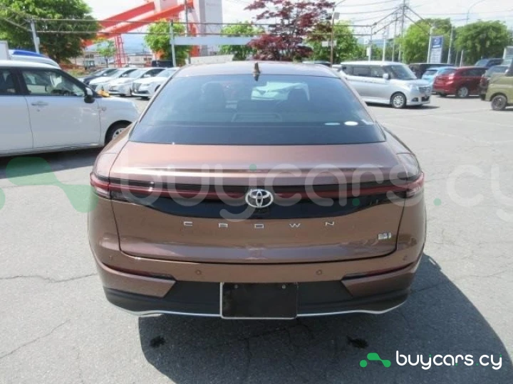 Toyota Crown Коричневый