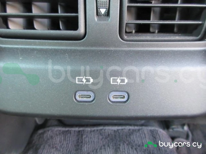 Toyota Crown Коричневый