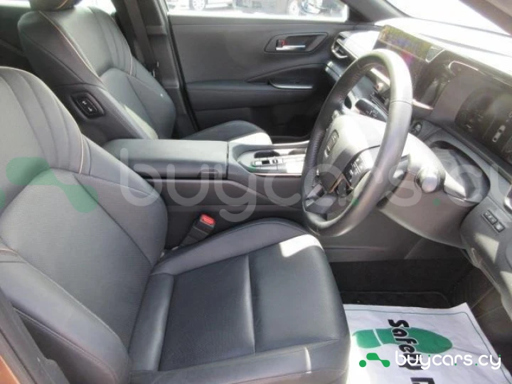 Toyota Crown Коричневый