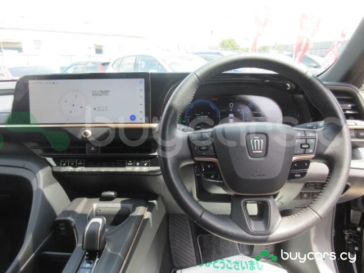 Toyota Crown Черный