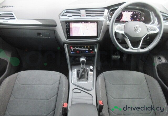 Volkswagen Tiguan White