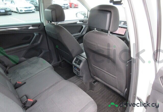 Volkswagen Tiguan White