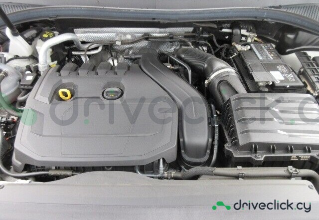 Volkswagen Tiguan White