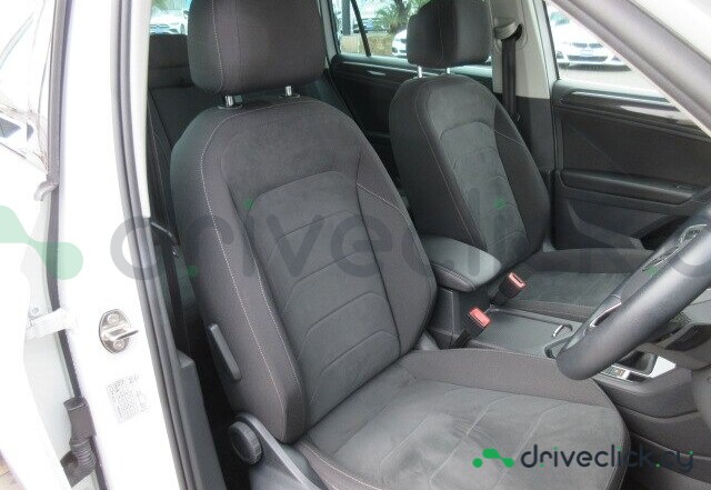 Volkswagen Tiguan White