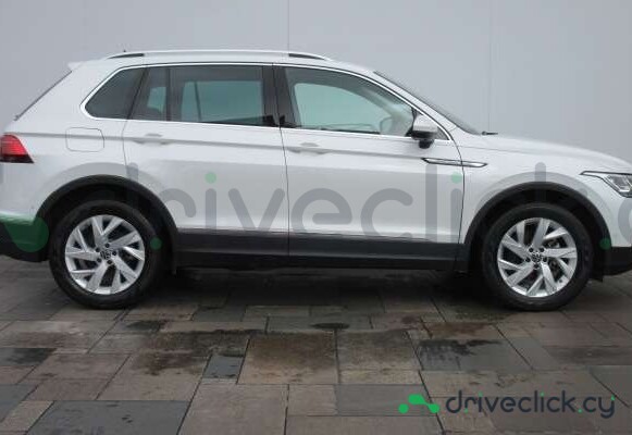 Volkswagen Tiguan White