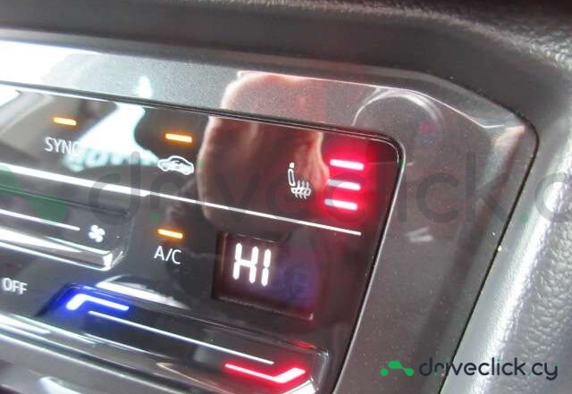 Volkswagen Tiguan White