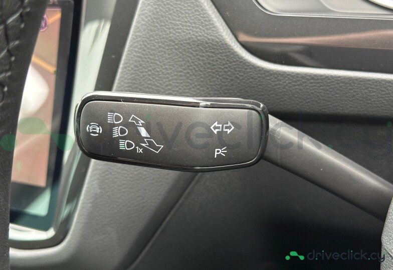 Volkswagen Tiguan White