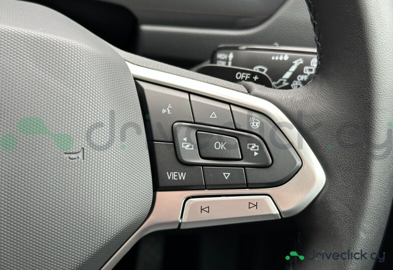Volkswagen Tiguan White