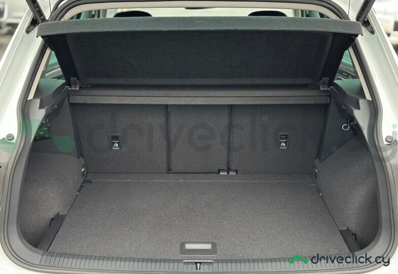 Volkswagen Tiguan White