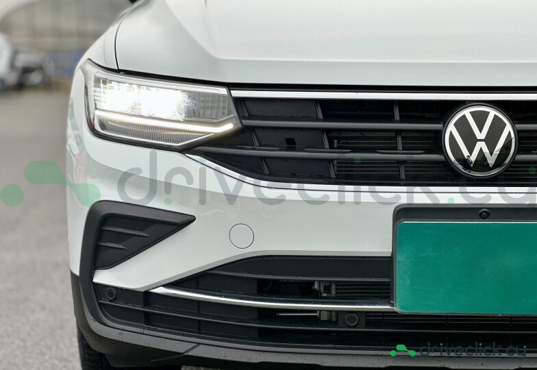 Volkswagen Tiguan White