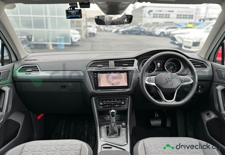 Volkswagen Tiguan White