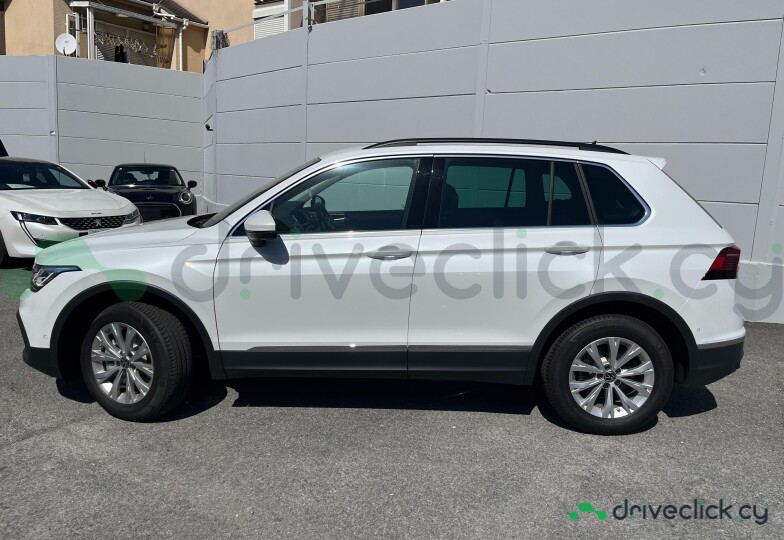 Volkswagen Tiguan White
