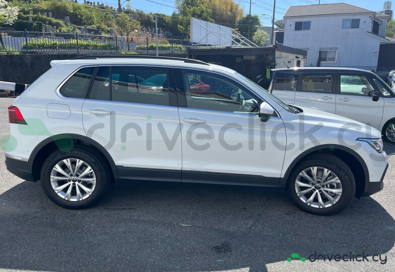 Volkswagen Tiguan White