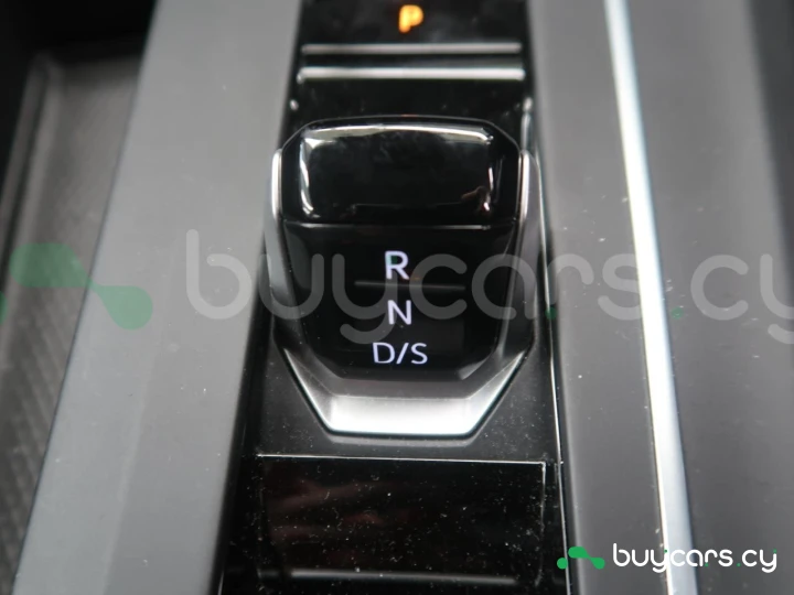 Volkswagen Golf Yellow