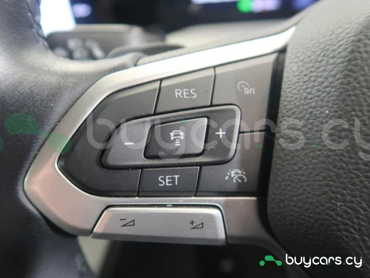 Volkswagen Golf Yellow