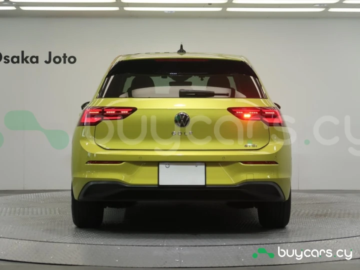 Volkswagen Golf Yellow