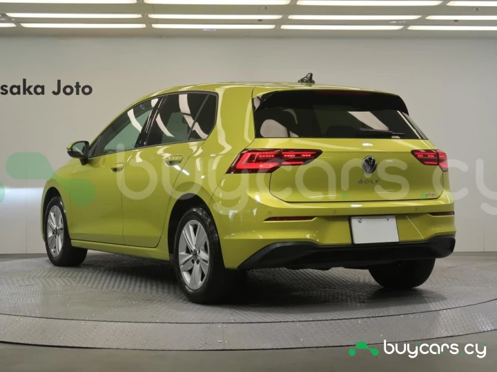 Volkswagen Golf Yellow