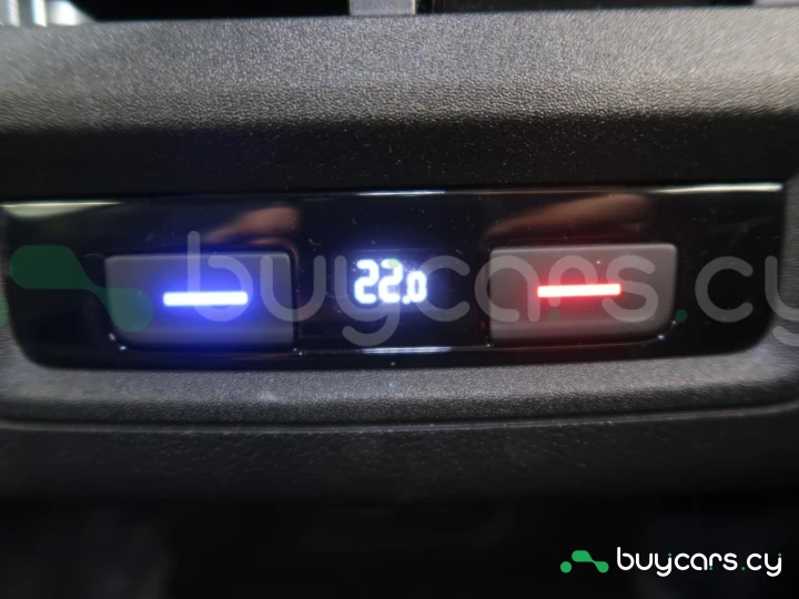 Volkswagen Golf Yellow