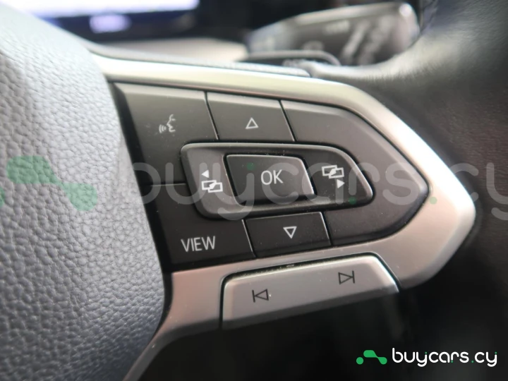 Volkswagen Golf Yellow