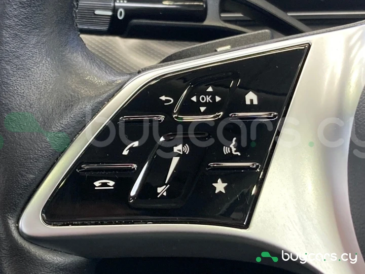 Mercedes C-class White