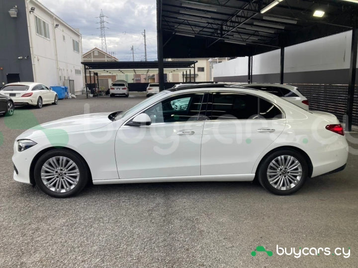 Mercedes C-class White