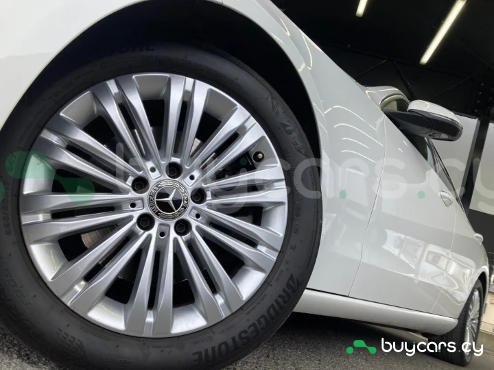 Mercedes C-class White