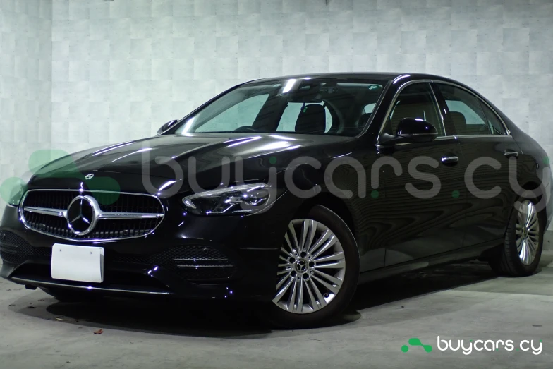 Mercedes C-class Black