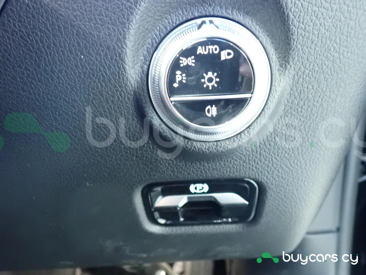 Mercedes C-class Black