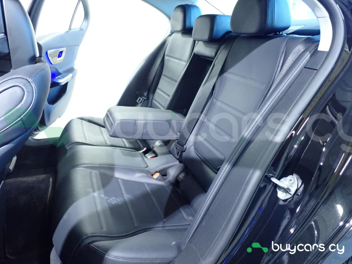 Mercedes C-class Black