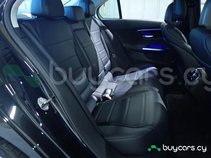 Mercedes C-class Black