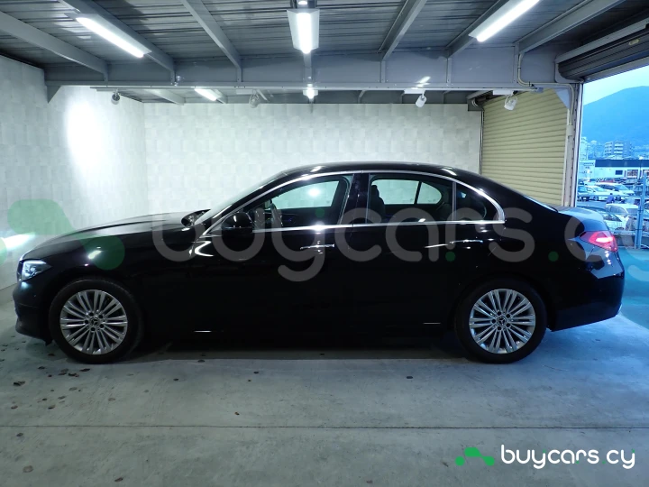 Mercedes C-class Black