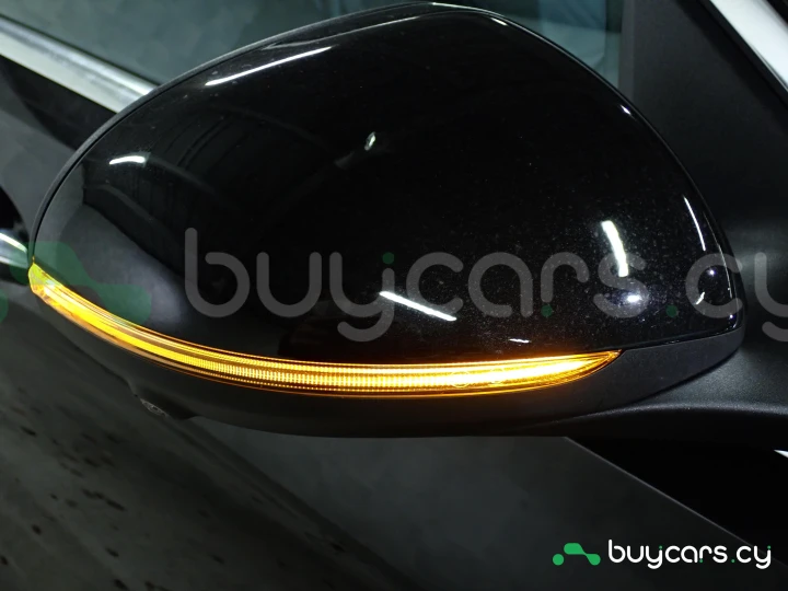 Mercedes C-class Black