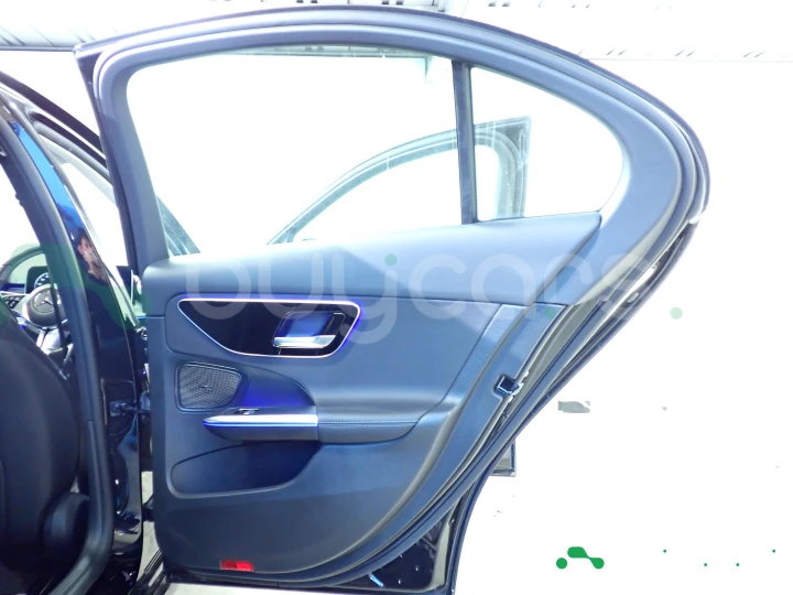 Mercedes C-class Black