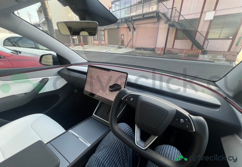 Tesla Model Y Black