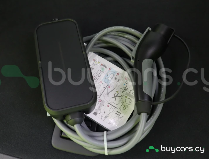 BMW iX3 Черный