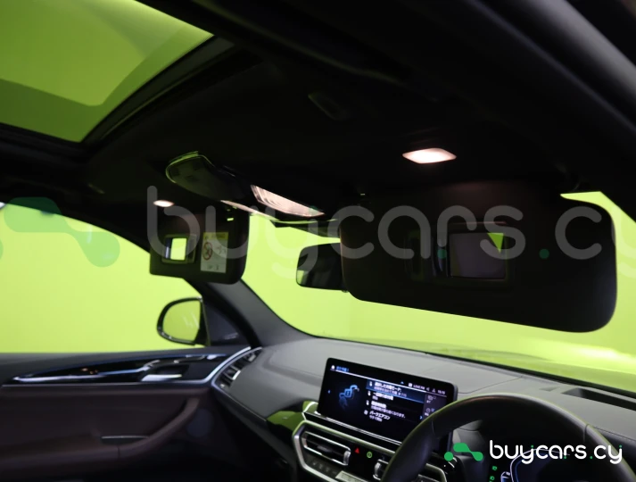 BMW iX3 Черный