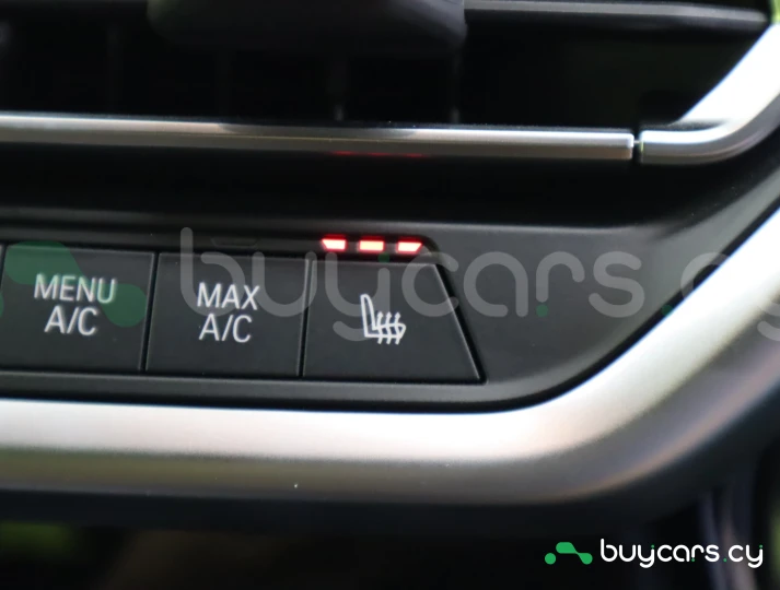 BMW iX3 Черный