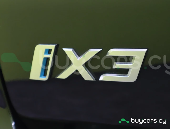 BMW iX3 Черный