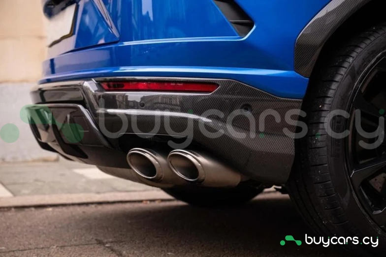 Lamborghini Urus Синий